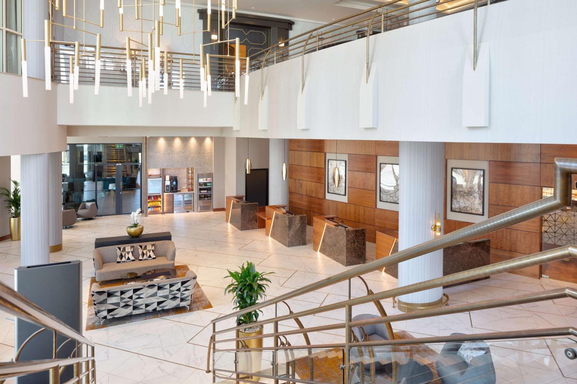Hilton Belfast Hotel Exterior photo The lobby of the hotel