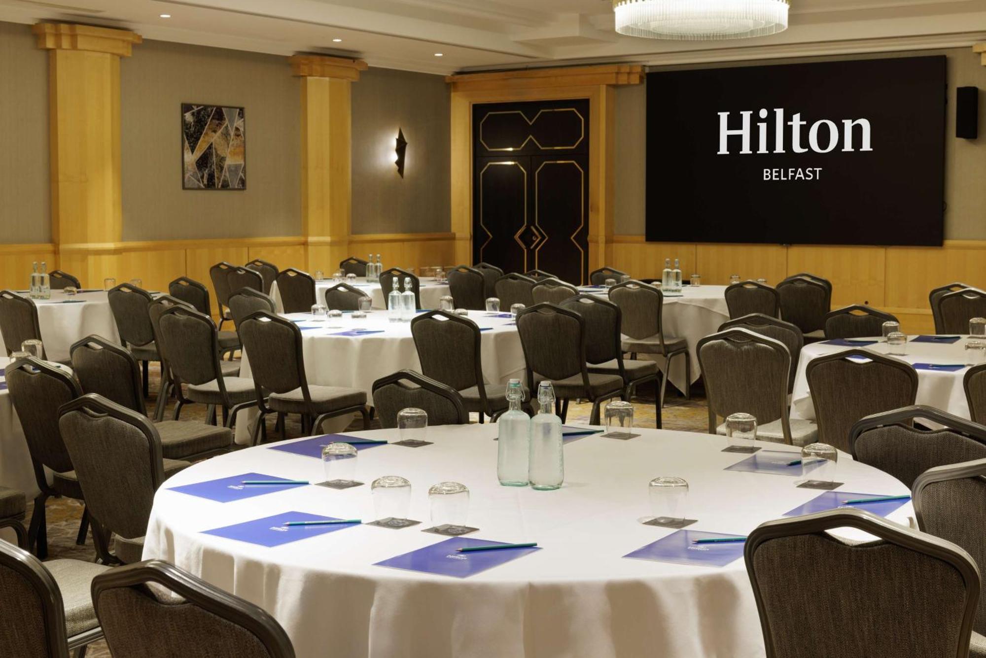 Hilton Belfast Hotel Exterior photo